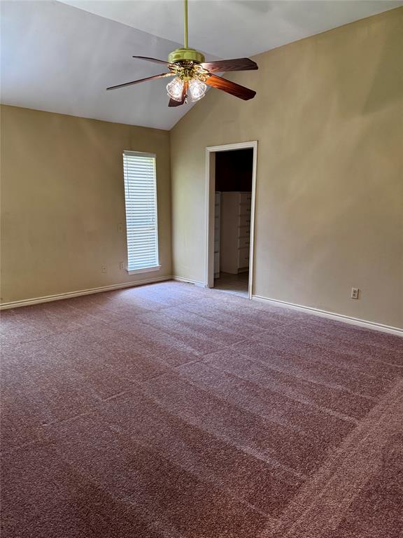 2308 Cliffside Drive Property Photo 3