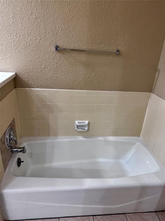 2308 Cliffside Drive Property Photo 13