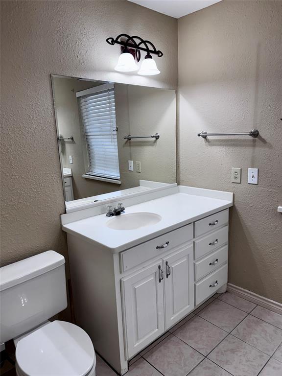 2308 Cliffside Drive Property Photo 14