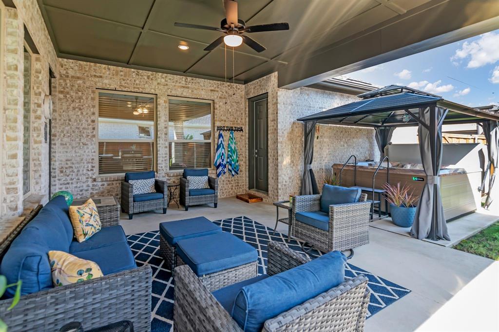 4818 Emerald Grove Property Photo 30