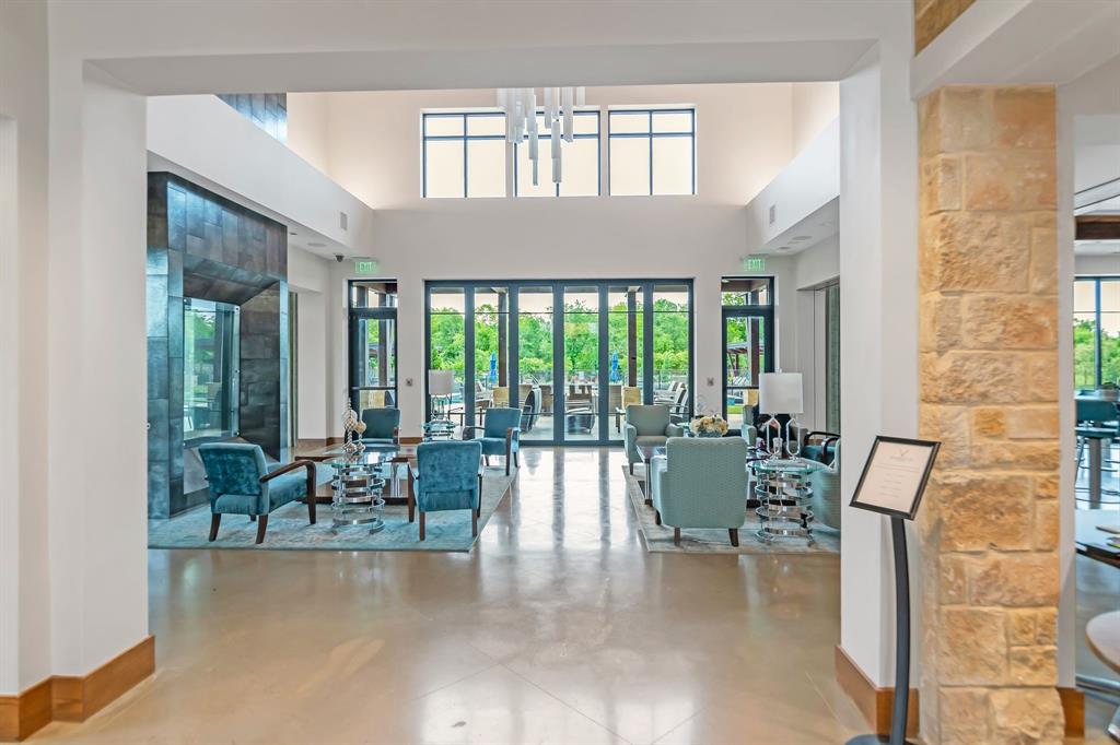 4818 Emerald Grove Property Photo 35