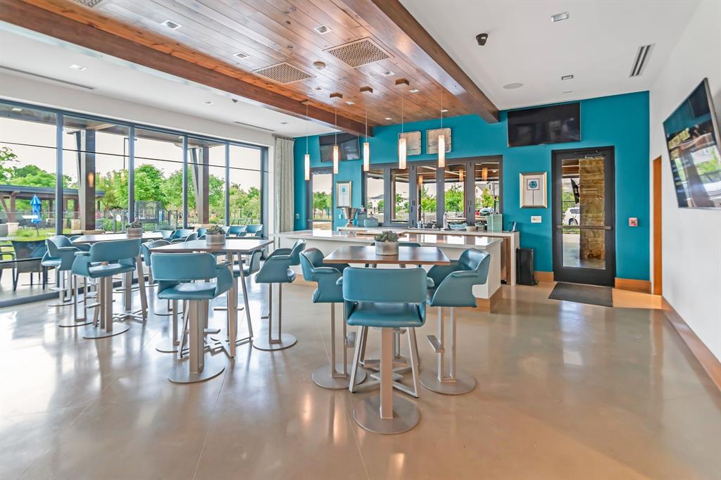 4818 Emerald Grove Property Photo 36