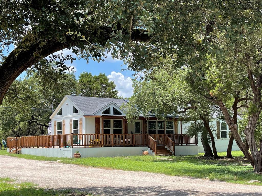 428 County Road 1523 Property Photo 1