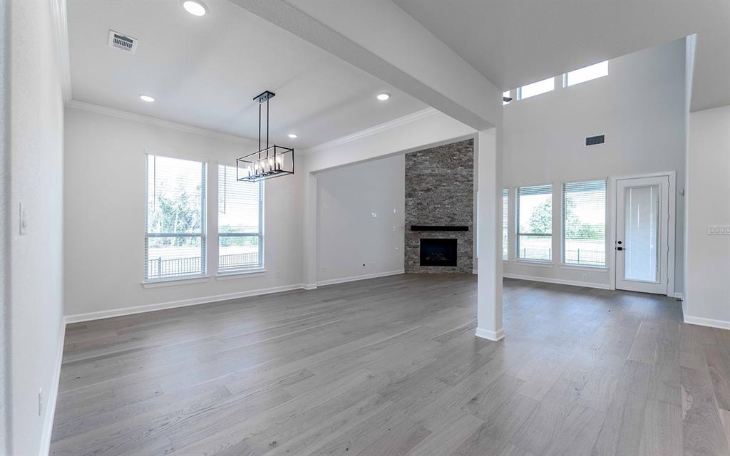 3120 Splendid Court Property Photo 4