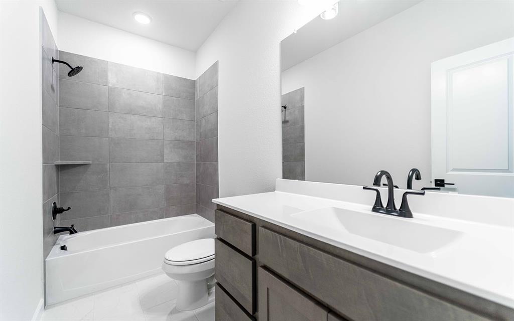 3120 Splendid Court Property Photo 23