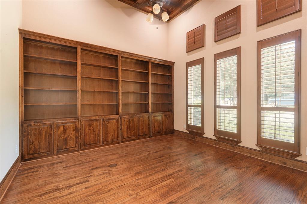 1115 Navarro Drive Property Photo 17
