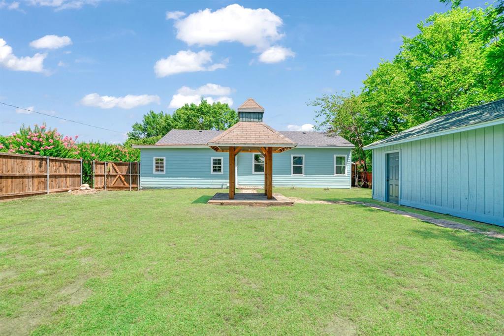 1100 Pine Bluff Property Photo 17