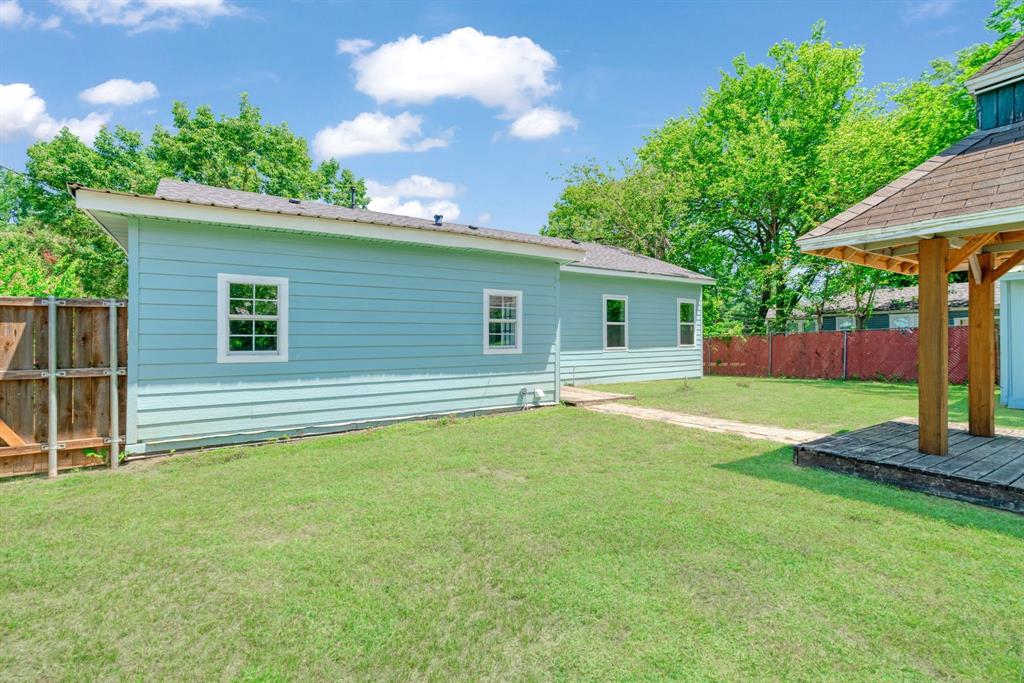 1100 Pine Bluff Property Photo 20