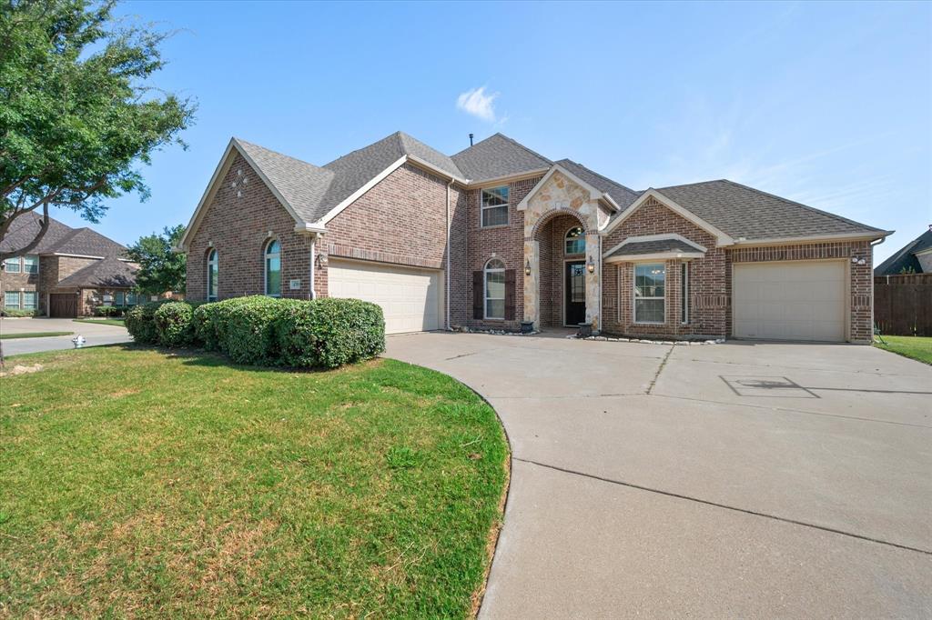 4701 Waterford Glen Drive Property Photo 1