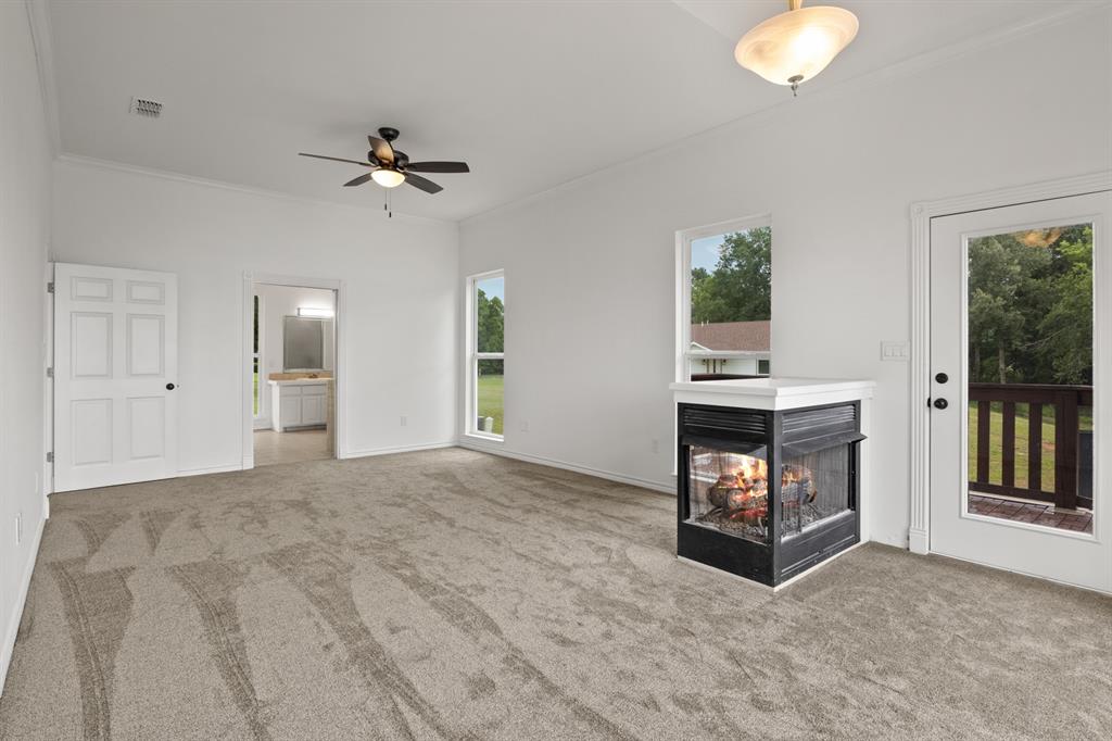 1930 Cr 2320 Property Photo 15