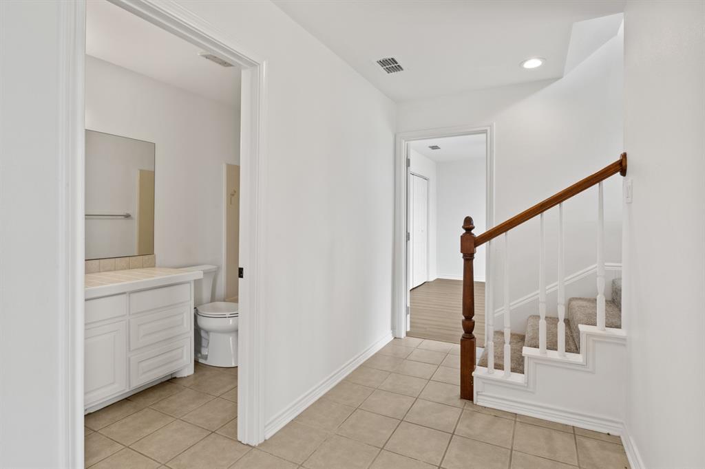 1930 Cr 2320 Property Photo 21