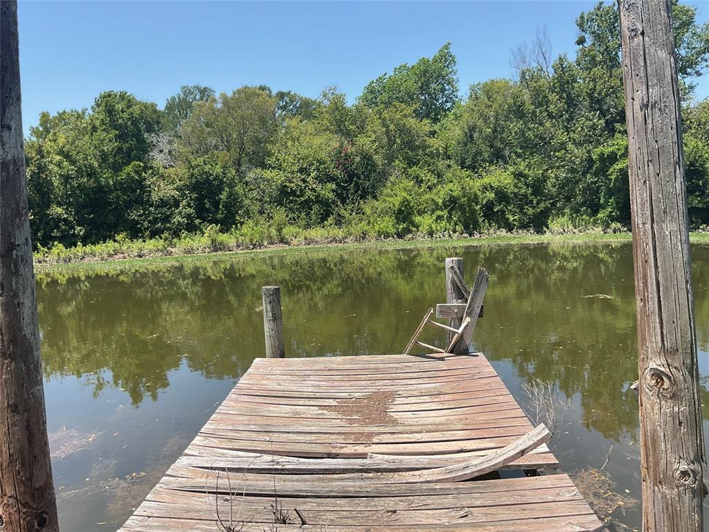 18228 Fm-56 Property Photo 1