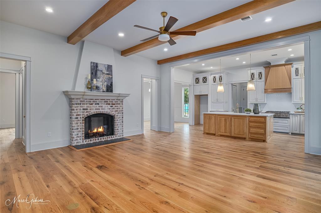 305 Nightfall Court Property Photo 11