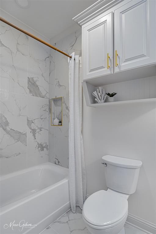 305 Nightfall Court Property Photo 34