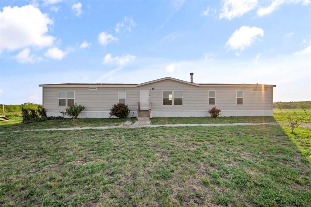 10026 County Road 4350 Property Photo 1