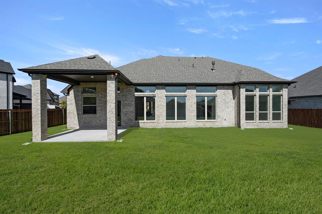 974 Reeves Drive Property Photo 38