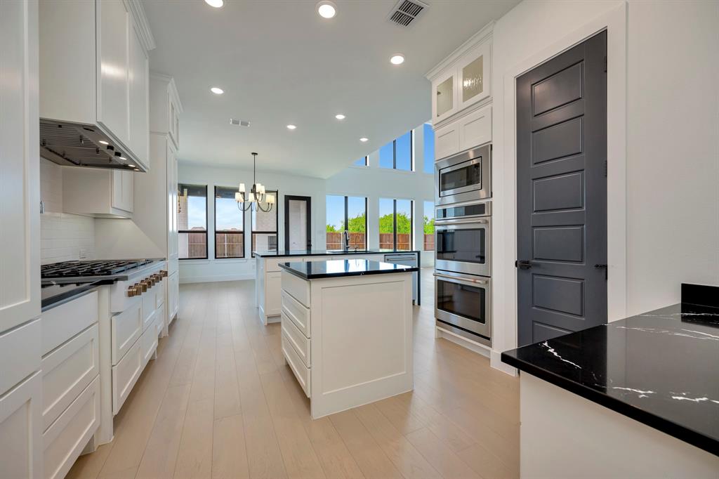 7108 Prairie Ridge Road Property Photo 4