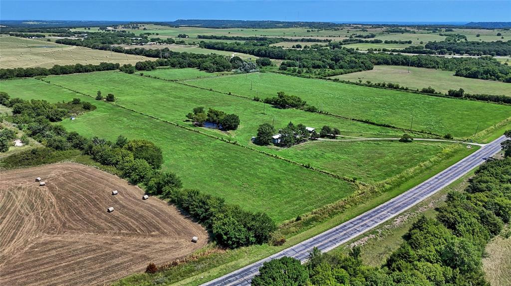 22559 N 59 Highway Property Photo 1