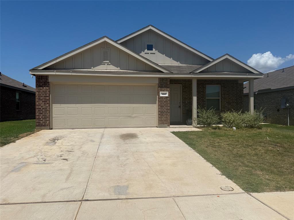 1441 Yachtclub Drive Property Photo 1