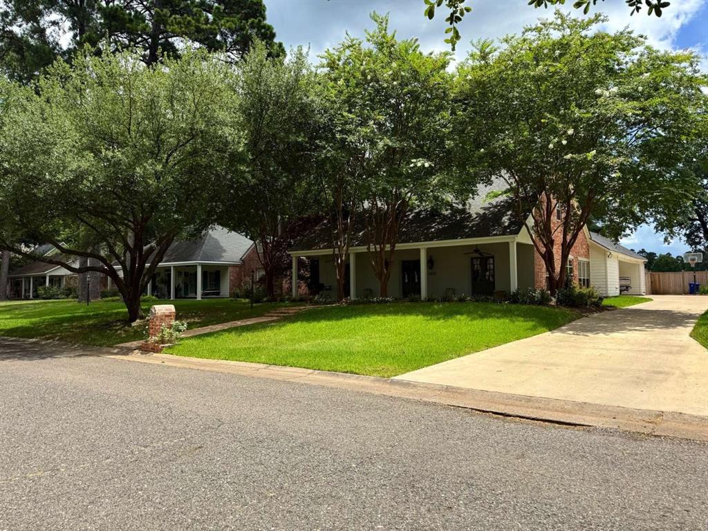 9092 Ferry Creek Drive Property Photo 1
