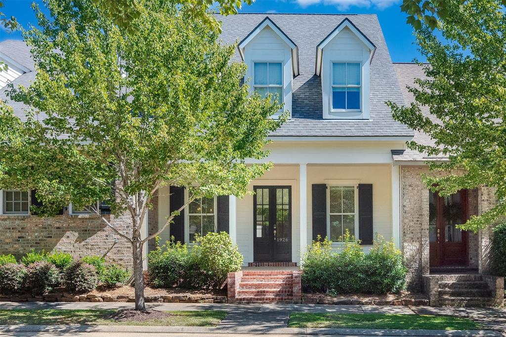1926 Woodberry Avenue Property Photo 1