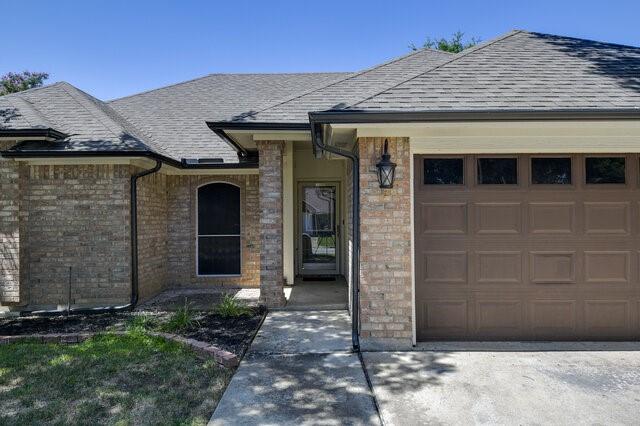 5917 Hilltop Drive Property Photo 4