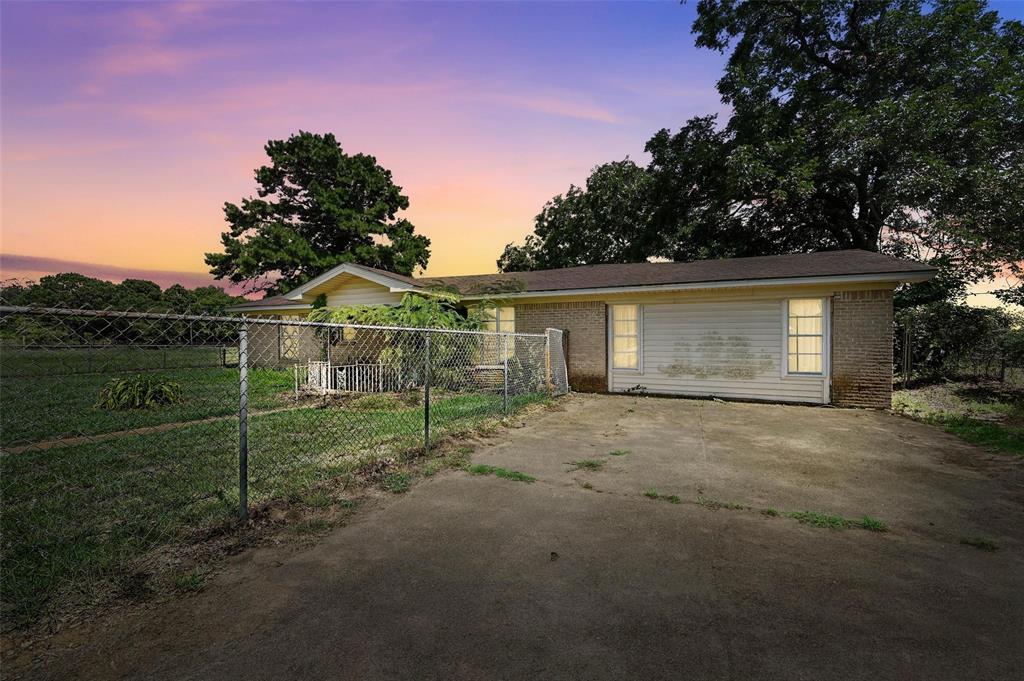 408 Alsdorf Street Property Photo 1