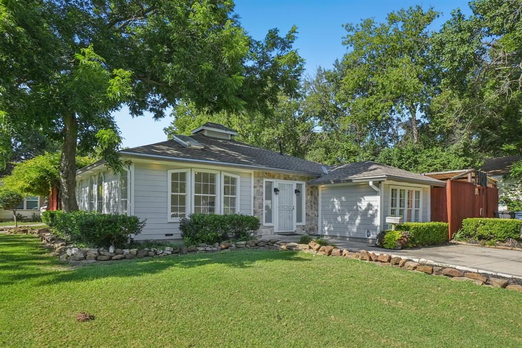 7101 Brazos Avenue Property Photo 1
