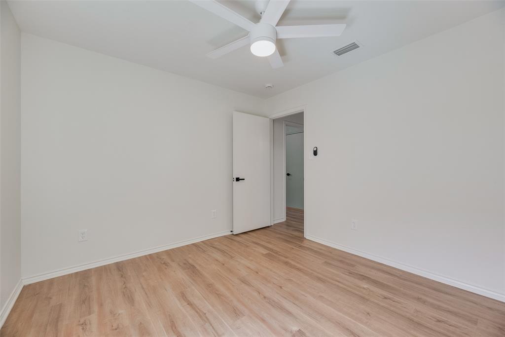 2408 Buttercup Drive Property Photo 24