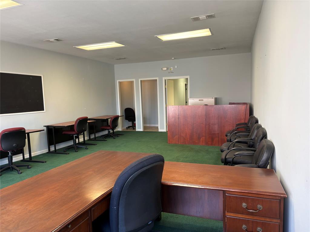 125 E Louisiana Avenue Property Photo 14
