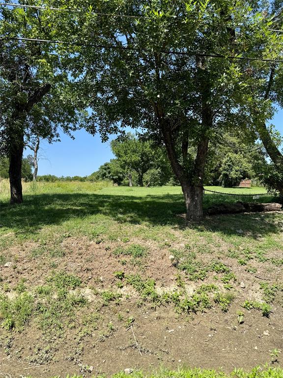 2415 Tally Ho Lane Property Photo 1