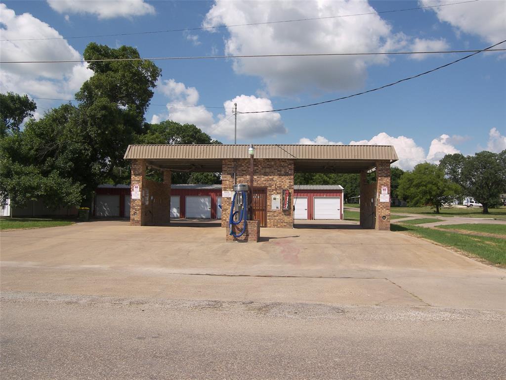 109 N Third Street Property Photo 1