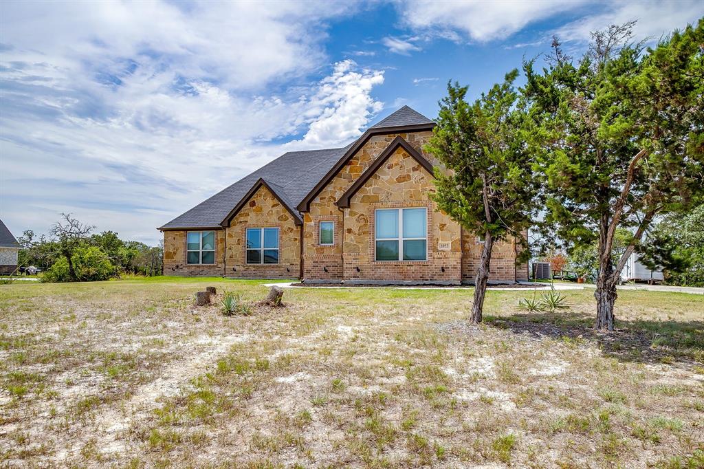 1053 Tex Lane Property Photo 1