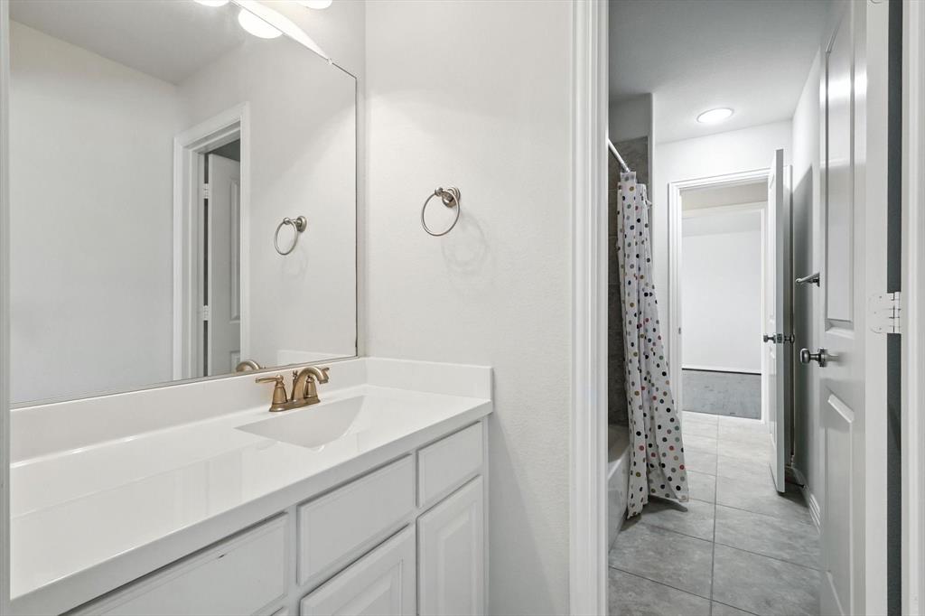 2416 Fieldlark Drive Property Photo 33