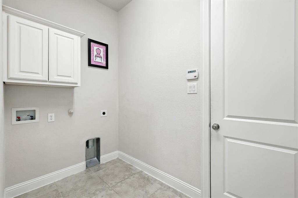 2416 Fieldlark Drive Property Photo 35