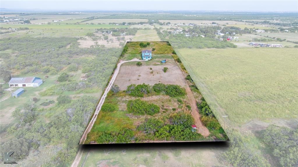 3321 Private Road 2581 Property Photo 1