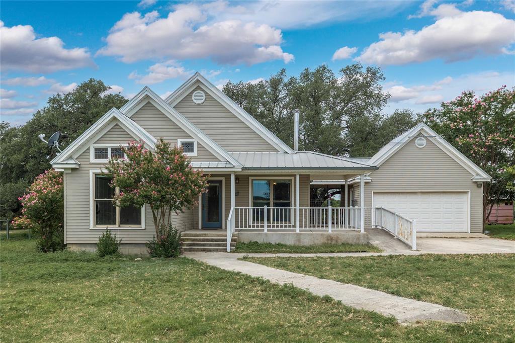 1081 Fm 218 Property Photo 1