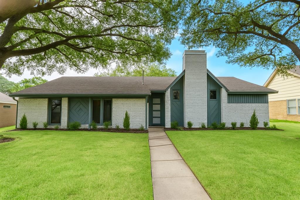 2500 Deep Valley Trail