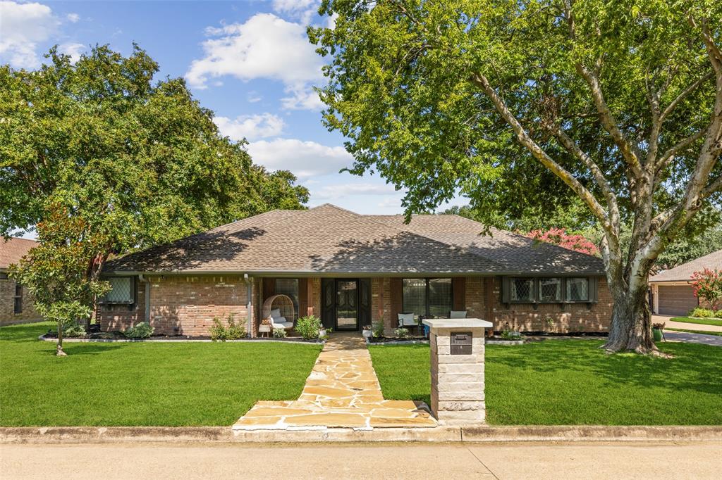 3 Brookfield Court Property Photo 1