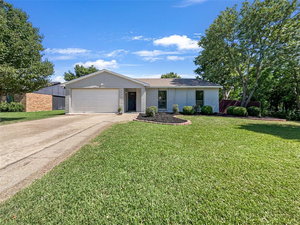 6941 Fallbrook Court Property Photo 1
