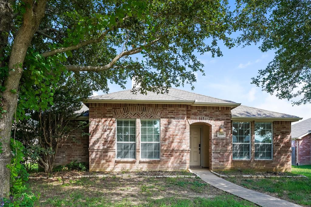 1309 Kentucky Avenue Property Photo 1