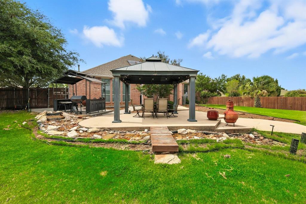 65 Lucas Lane Property Photo 1