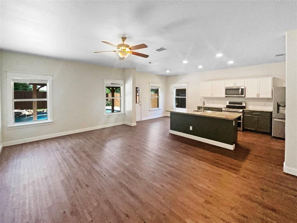 2548 Saldana Drive Property Photo 13