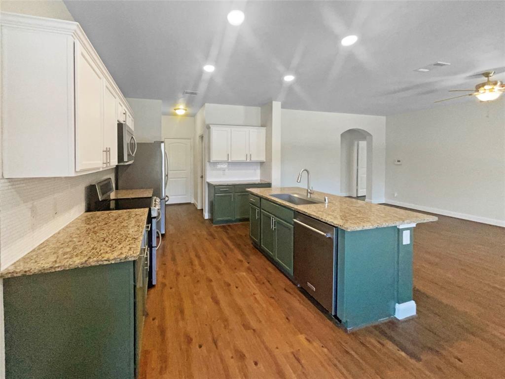 2548 Saldana Drive Property Photo 15