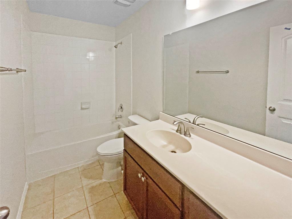 2548 Saldana Drive Property Photo 25