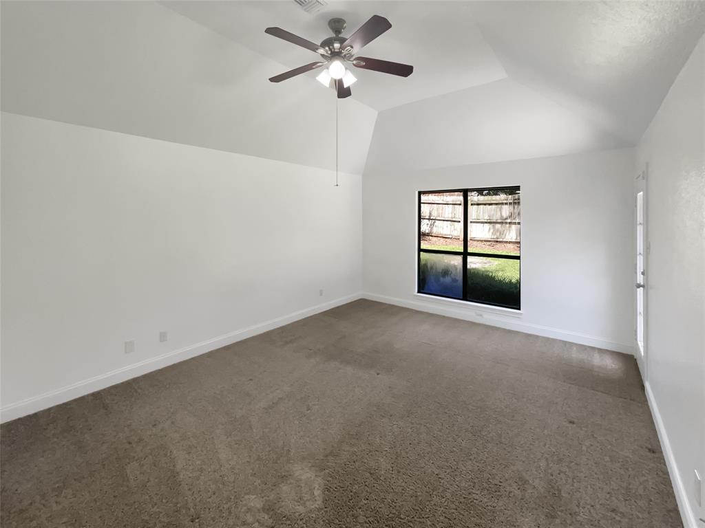 615 Sweet Gum Drive Property Photo 16