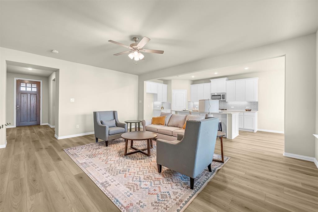 408 Pickett Creek Drive Property Photo 12