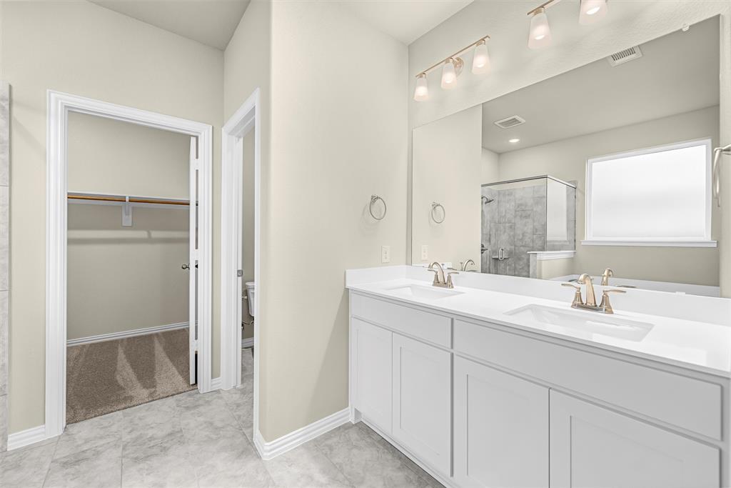 408 Pickett Creek Drive Property Photo 21