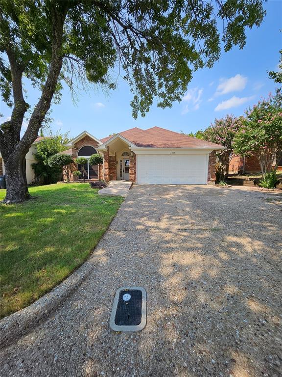 7413 Eastern Drive Property Photo 1