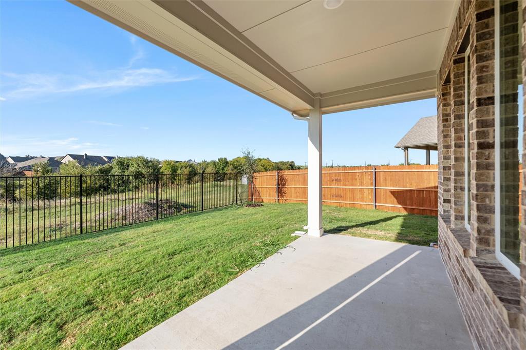 445 Pickett Creek Drive Property Photo 37